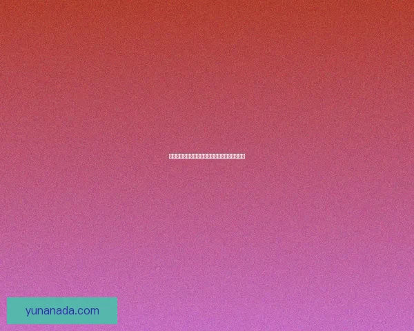 在神秘荧光森林中寻找内心平静与力量的冥想之旅